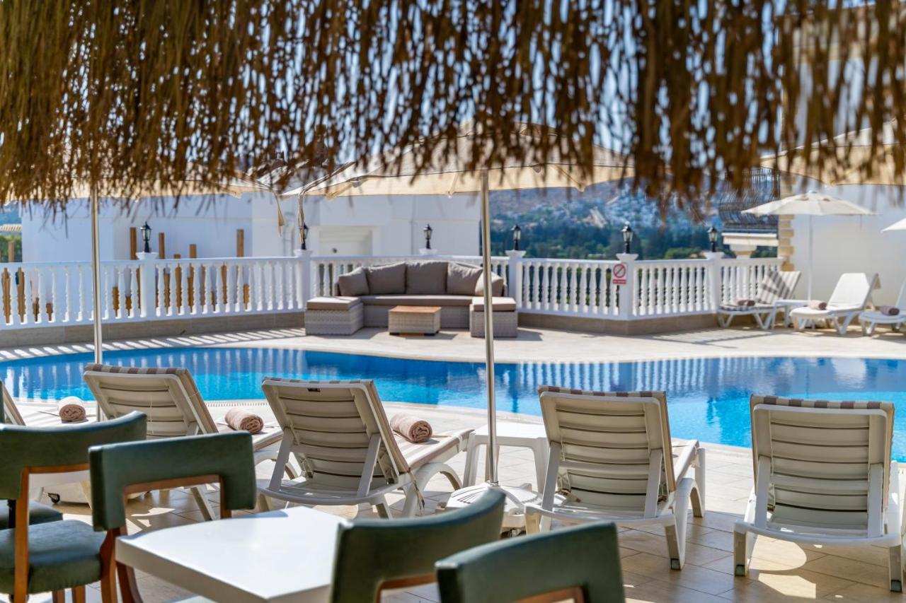 ביטז Queen Boutique Hotel מראה חיצוני תמונה